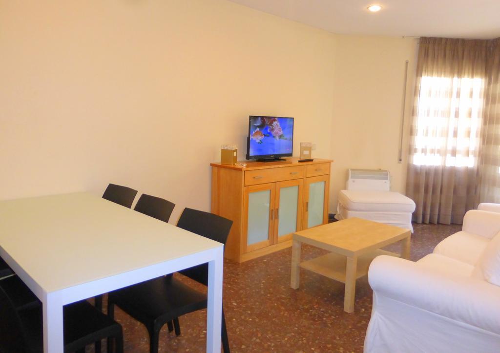 Rentalmar Atlantida Apartamentos Salou Bagian luar foto